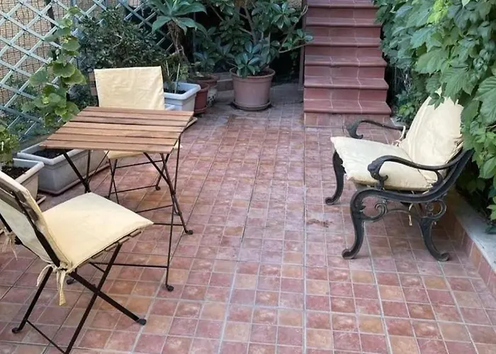 Naxos House アパート *